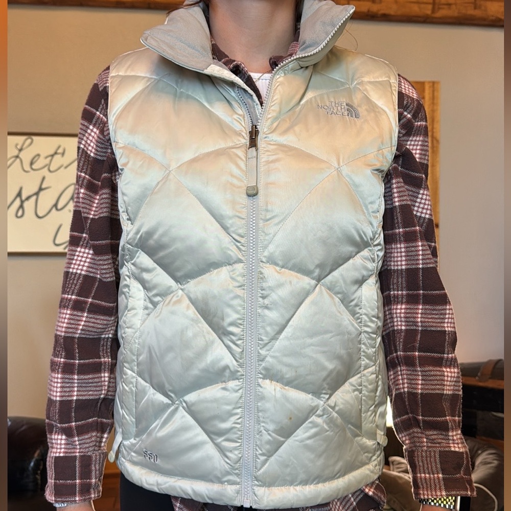 North face puffer vest medium